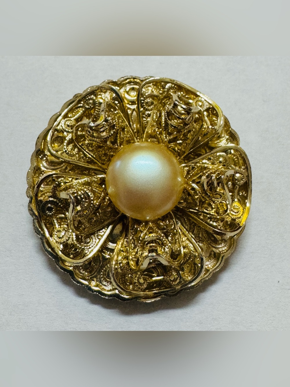 Western Germany Gold Tine Filigree Scarf Clip Faux Pearl Center